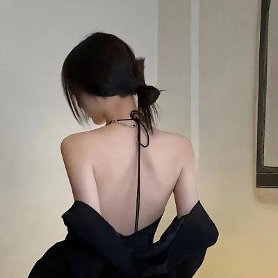 逐月之月